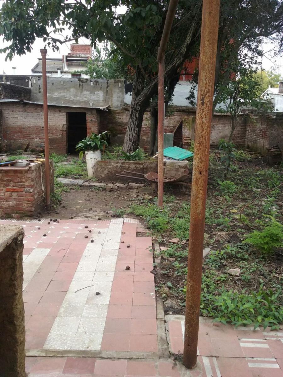 VENDO CASA DE TRES DORMITORIOS EN Bº LICEO PRIMERA SECCION — foto 5