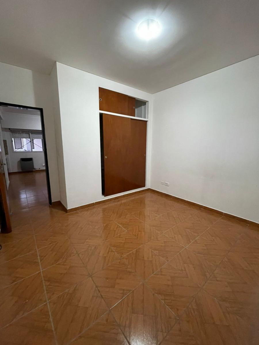 EXCELENTE DEPARTAMENTO 2 AMBIENTES CON COCHERA CUBIERTA, VILLA LUZURIAGA - 11