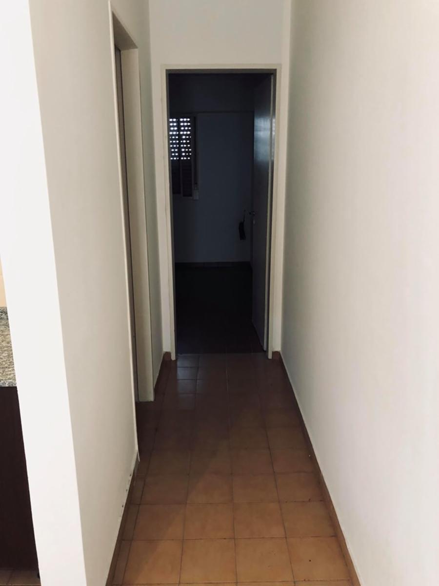 DEPTO DE 2 AMBIENTES EN 1° PISO AL CONTRA FRENTE — foto 2