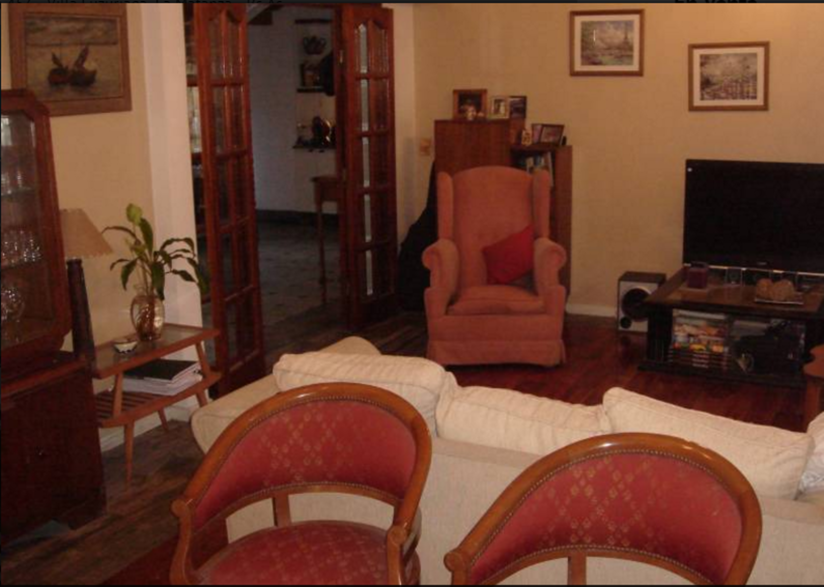 CHALET EN DOS PLANTAS 6 AMBIENTES LOTE DE 16 X 35. 235 M2 CUB — foto 2