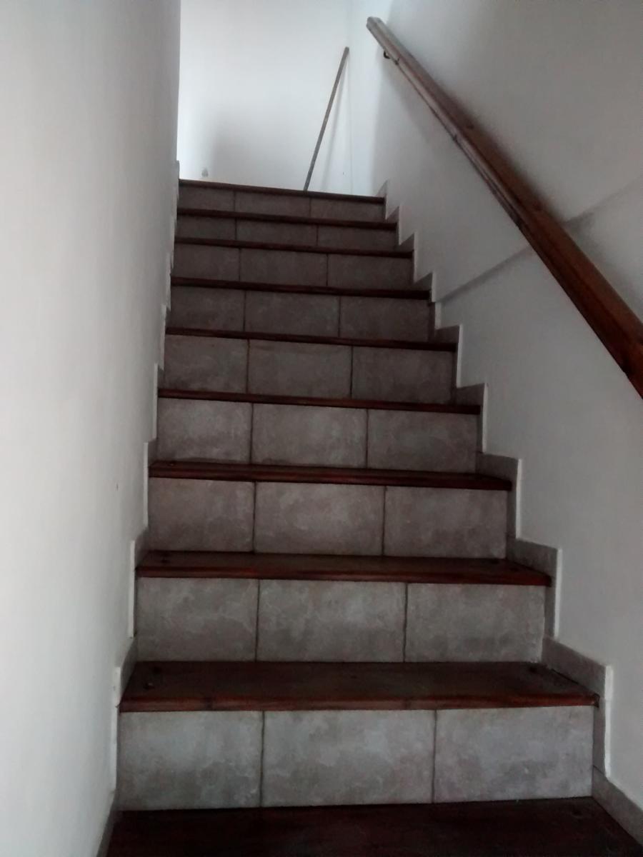 DEPARTAMENTO DE 3 AMBIENTES 2° PISO AL FRENTE CON AMPLIO PATIO — foto 6