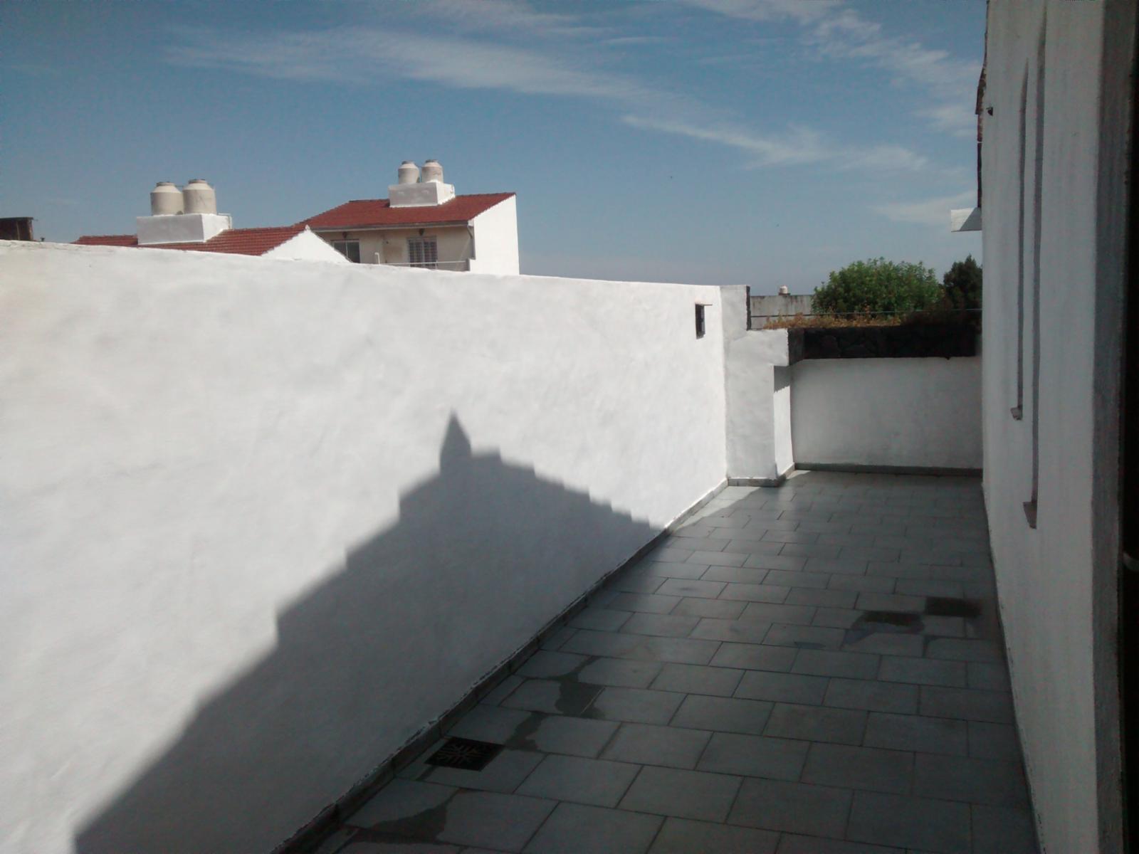 DEPARTAMENTO DE 3 AMBIENTES 2° PISO AL FRENTE CON AMPLIO PATIO — foto 13