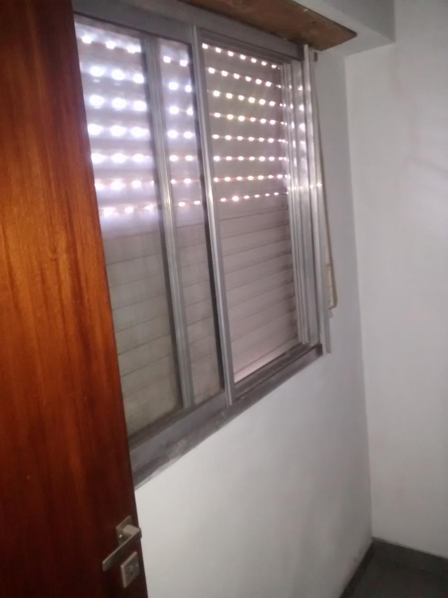 DUPLEX INTERNO DE 3 AMBIENTES AL CONTRA FRENTE CON AMPLIO PATIO — foto 10