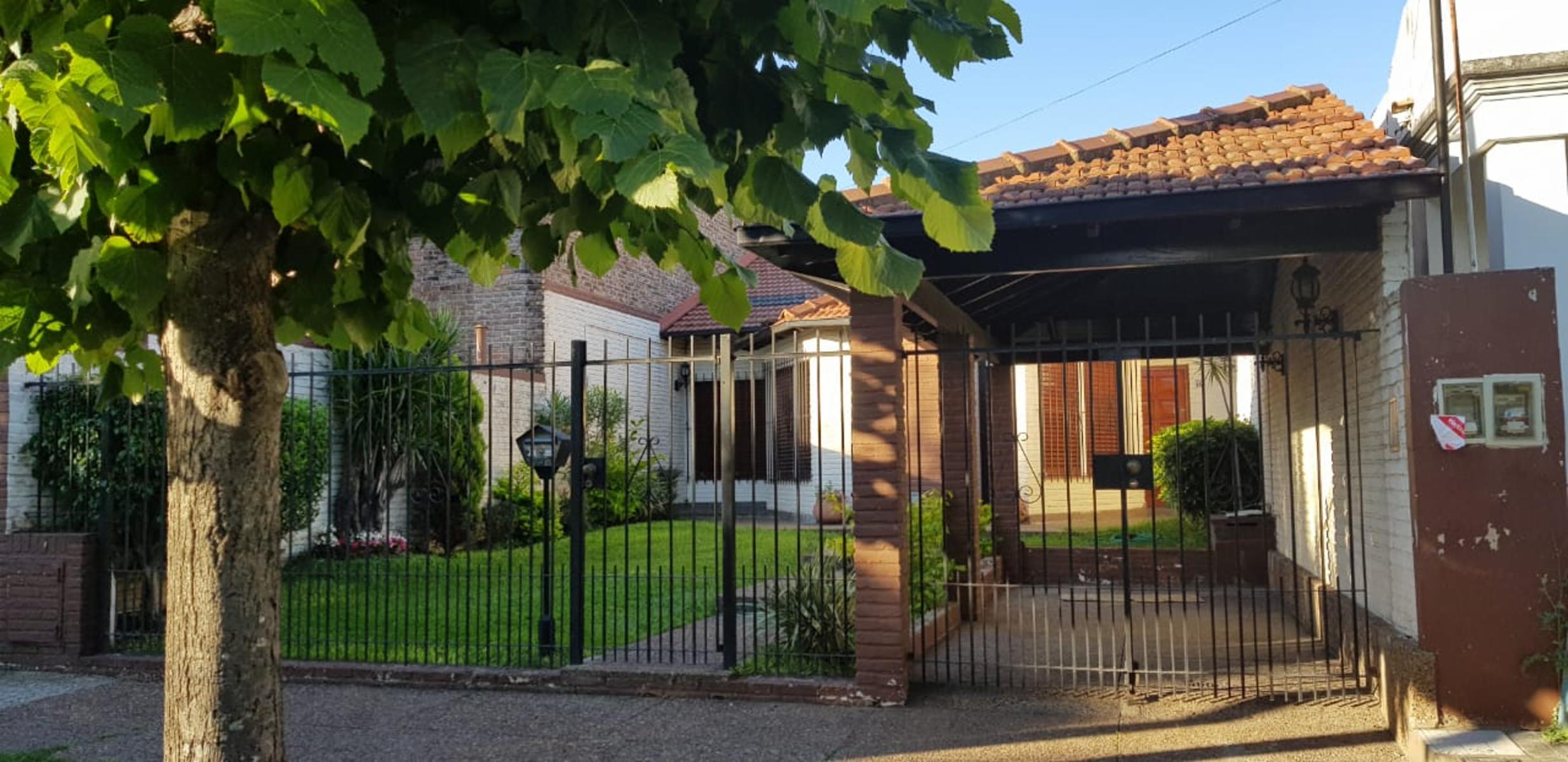 chalet 4 amb. s/lote de 8.66 x 46 — foto 2