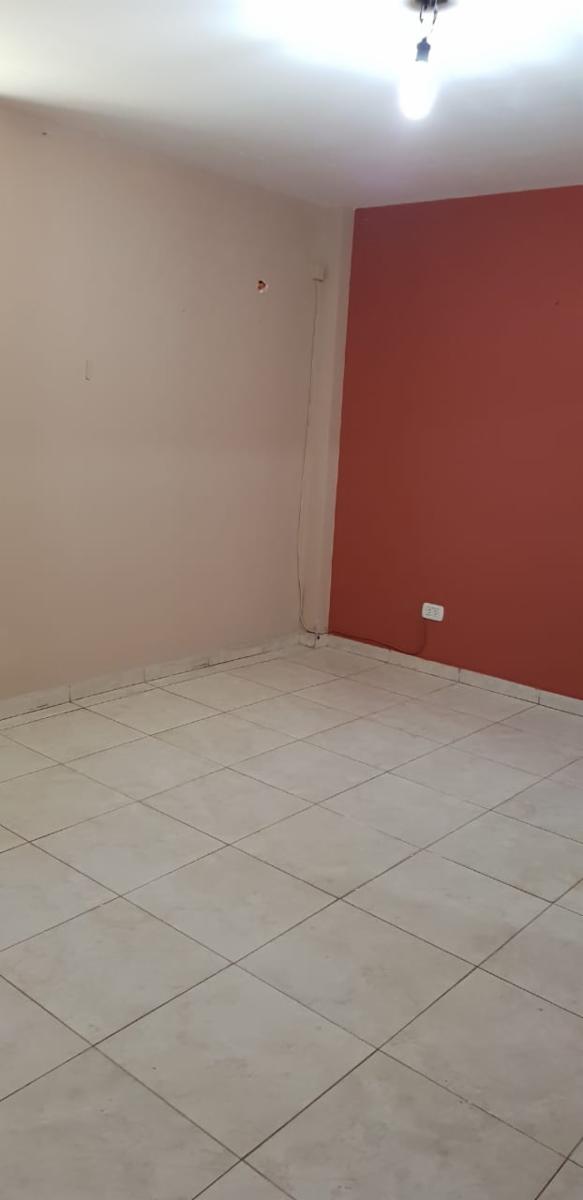 DEPARTAMENTO 3 AMBIENTES, PLANTA BAJA, LIVING-COMEDOR, COCINA, DOS DORMITORIOS CON PLACARD, BAÑO INSTALADO Y LAVADERO. BARRIO LUZ Y FUERZA, SAN JUSTO — foto 2