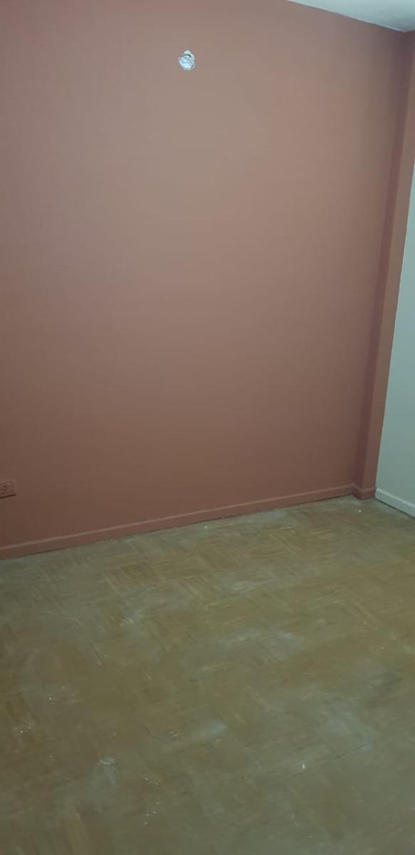 DEPARTAMENTO 3 AMBIENTES, PLANTA BAJA, LIVING-COMEDOR, COCINA, DOS DORMITORIOS CON PLACARD, BAÑO INSTALADO Y LAVADERO. BARRIO LUZ Y FUERZA, SAN JUSTO — foto 3