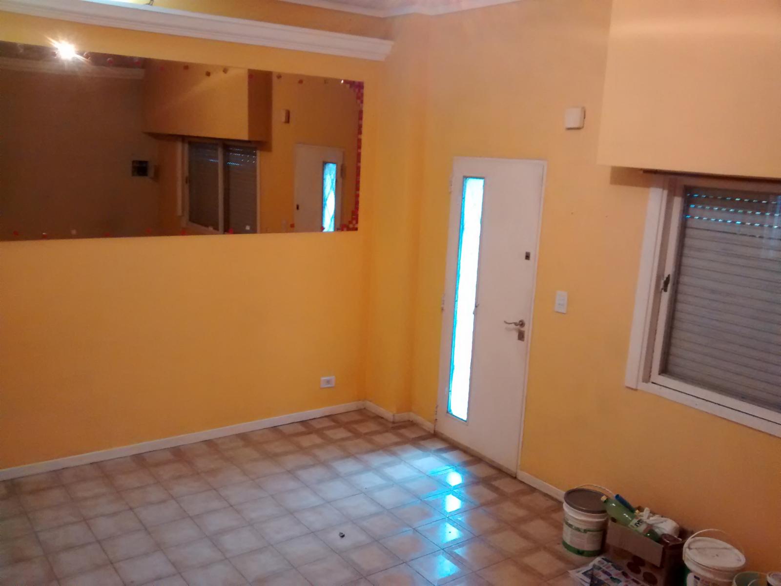 EXCELENTE PH 4 AMBIENTES EN DOS PLANTAS CON PATIO Y GARAGE, RAMOS MEJIA — foto 3