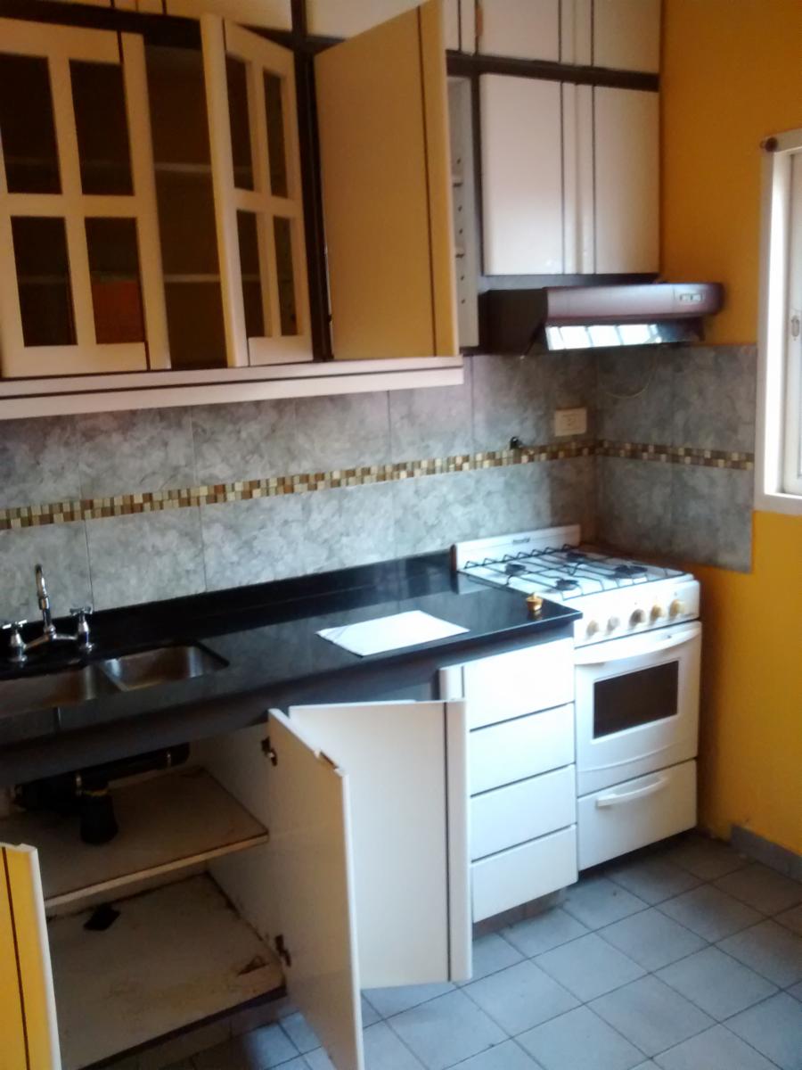 EXCELENTE PH 4 AMBIENTES EN DOS PLANTAS CON PATIO Y GARAGE, RAMOS MEJIA — foto 4