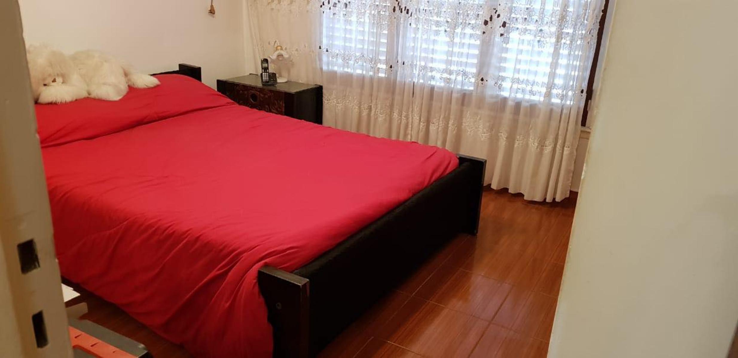 CHALET EN 2 PLANTAS, SOBRE LOTE DE 10 X 20 DE 4 AMBIENTES. — foto 4