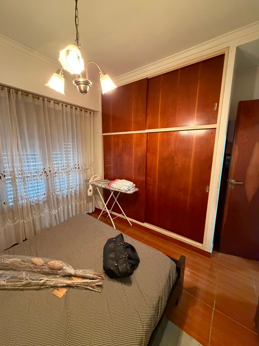 CHALET EN 2 PLANTAS, SOBRE LOTE DE 10 X 20 DE 4 AMBIENTES. — foto 12
