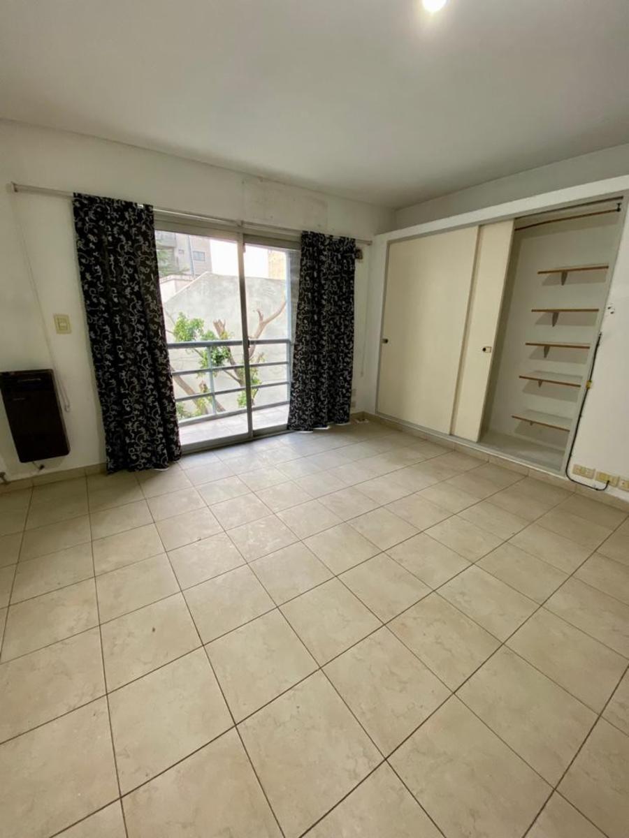 Departamento monoambiente con balcon 2° piso al contrafrente. San justo, excelente ubicacion. — foto 8
