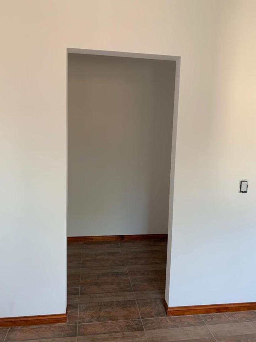 deptos de 3 ambientes 1 y 2 piso al contra frente a estrenar — foto 3