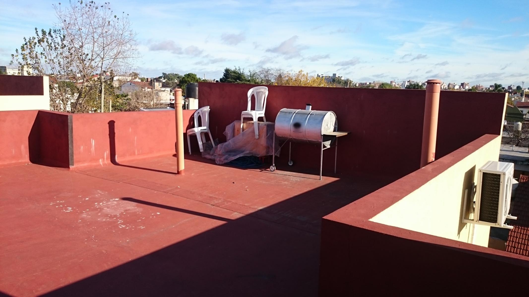 DEPARTAMENTO DE 2 AMBIENTES CON COCHERA CON PORTÓN AUTOMÁTICO Y TERRAZA, MORON — foto 9