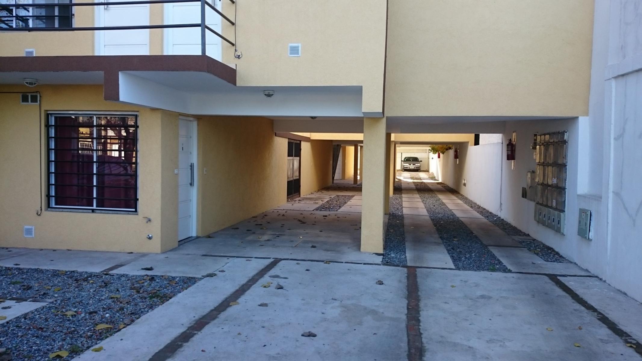 DEPARTAMENTO DE 2 AMBIENTES CON COCHERA CON PORTÓN AUTOMÁTICO Y TERRAZA, MORON — foto 10