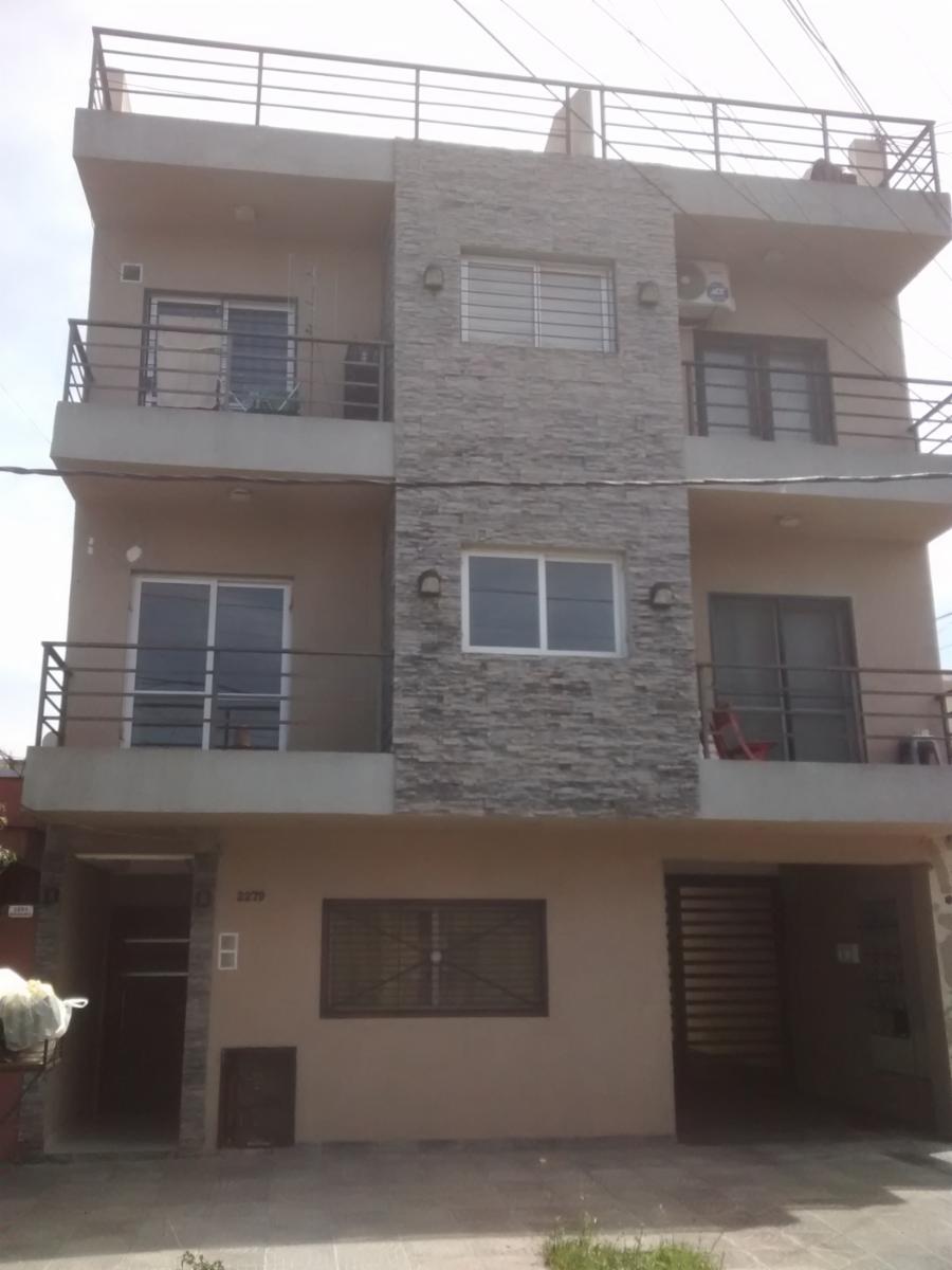 DEPTO DE 2 AMBIENTES CON TERRAZA PROPIA — foto 4