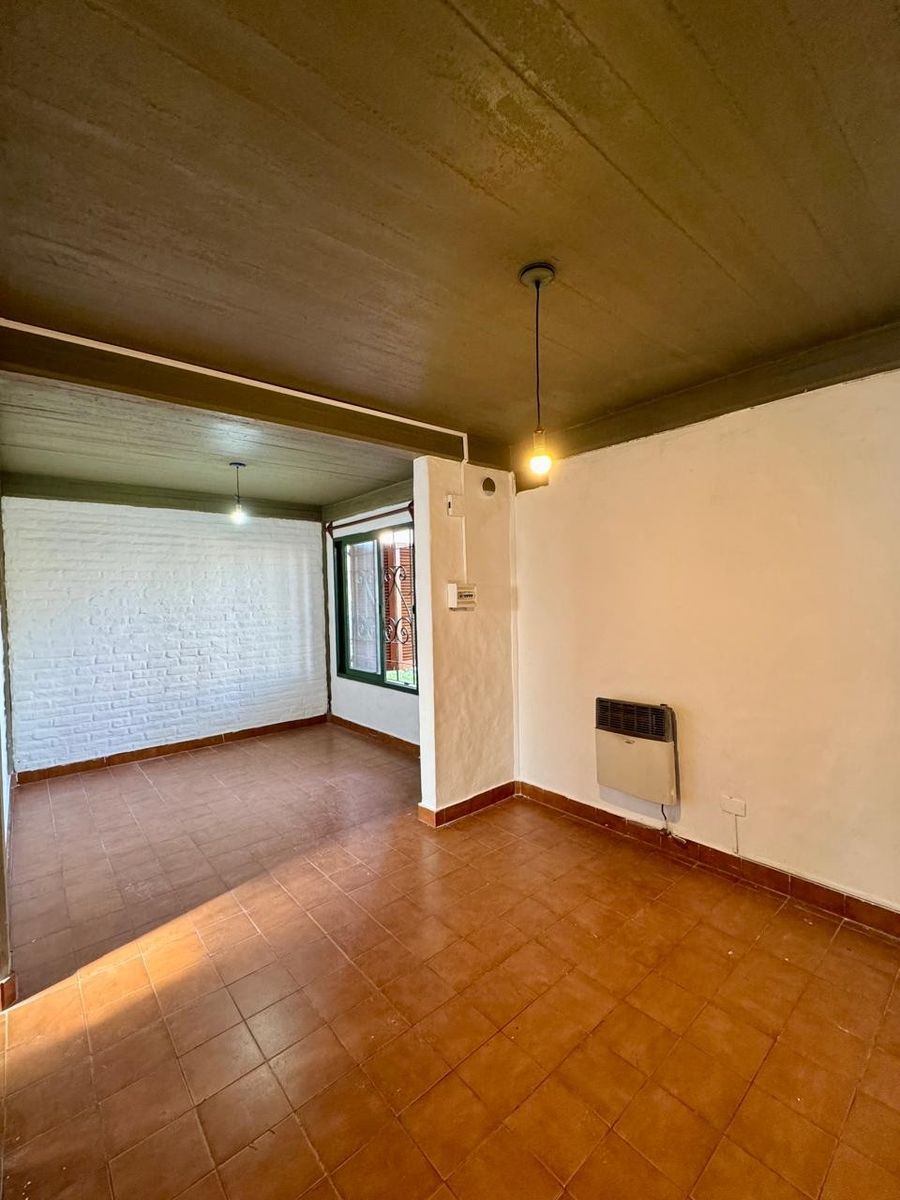 DEPARTAMENTO 2 AMBIENTES PLANTA BAJA CON PATIO, EXCELENTEUBICACION.APTO CREDITO. NUEVO VALOR — foto 6