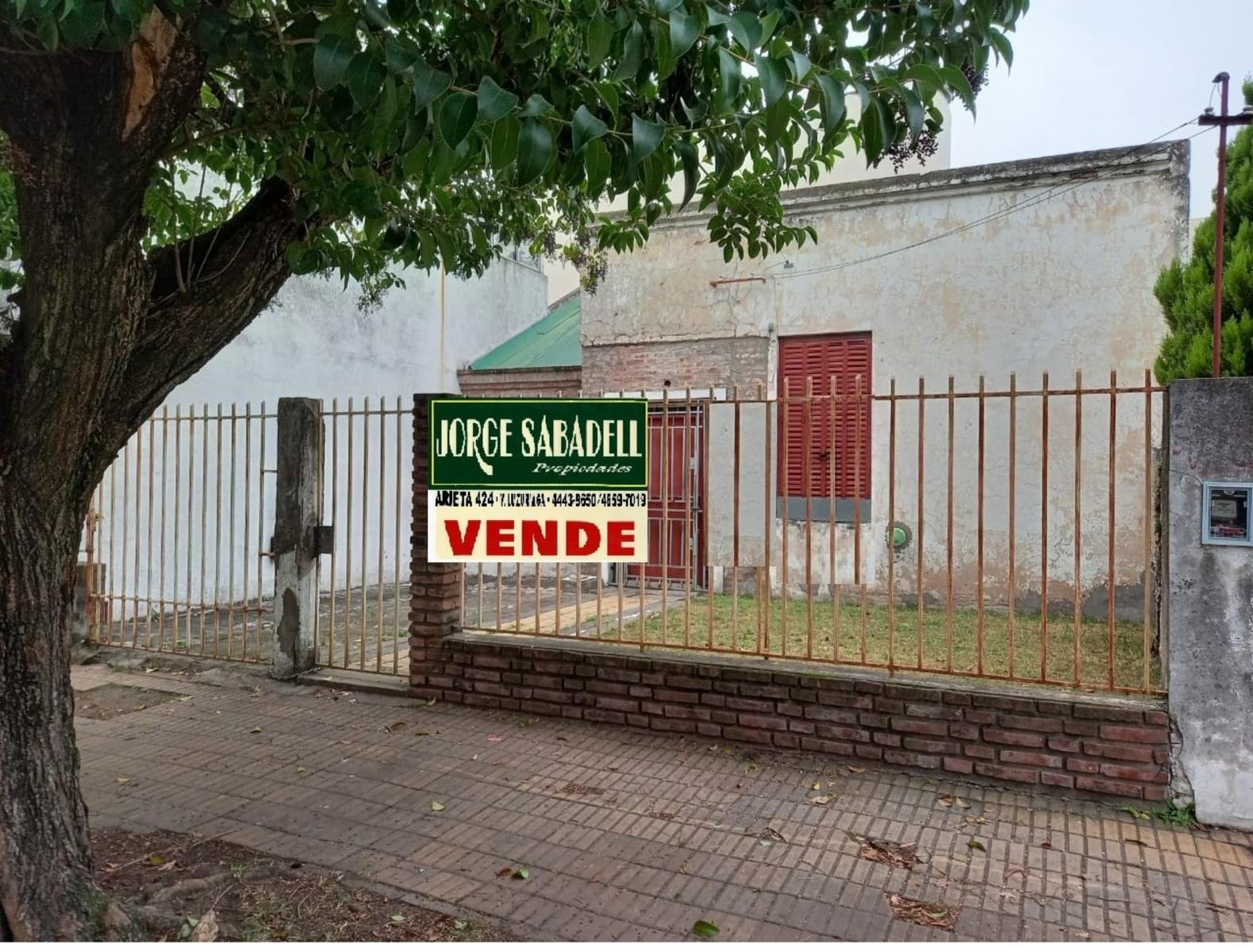 Lote de 8,66 x 21 a 8 cuadras de la estacion, con demolicion. NUEVO VALOR — foto 2