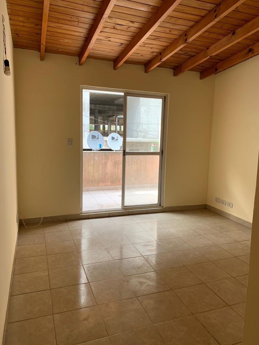 DEPARTAMENTO 2 AMBIENTES EN PLANTA ALTA( CUERPO DE ATRÁS) — foto 2