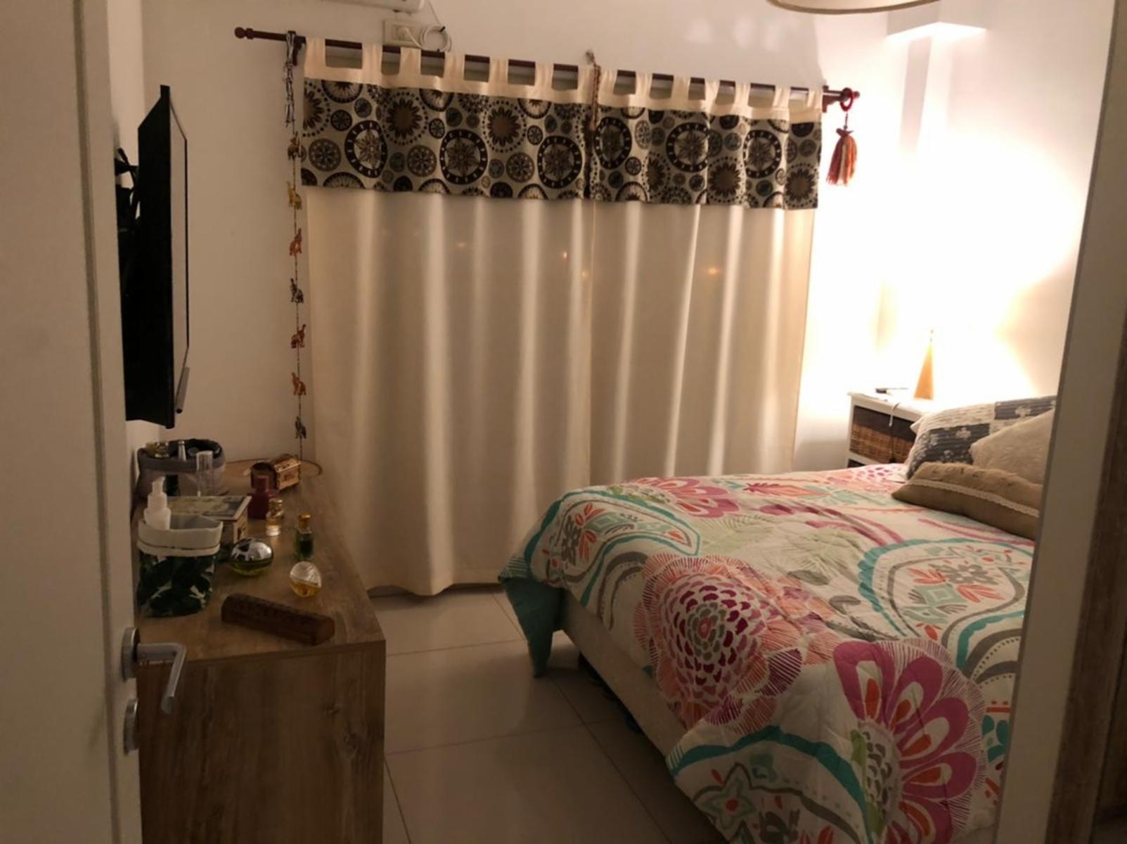 Excelente departamento 2 ambientes 3er piso al frente con balcón a la calle — foto 8
