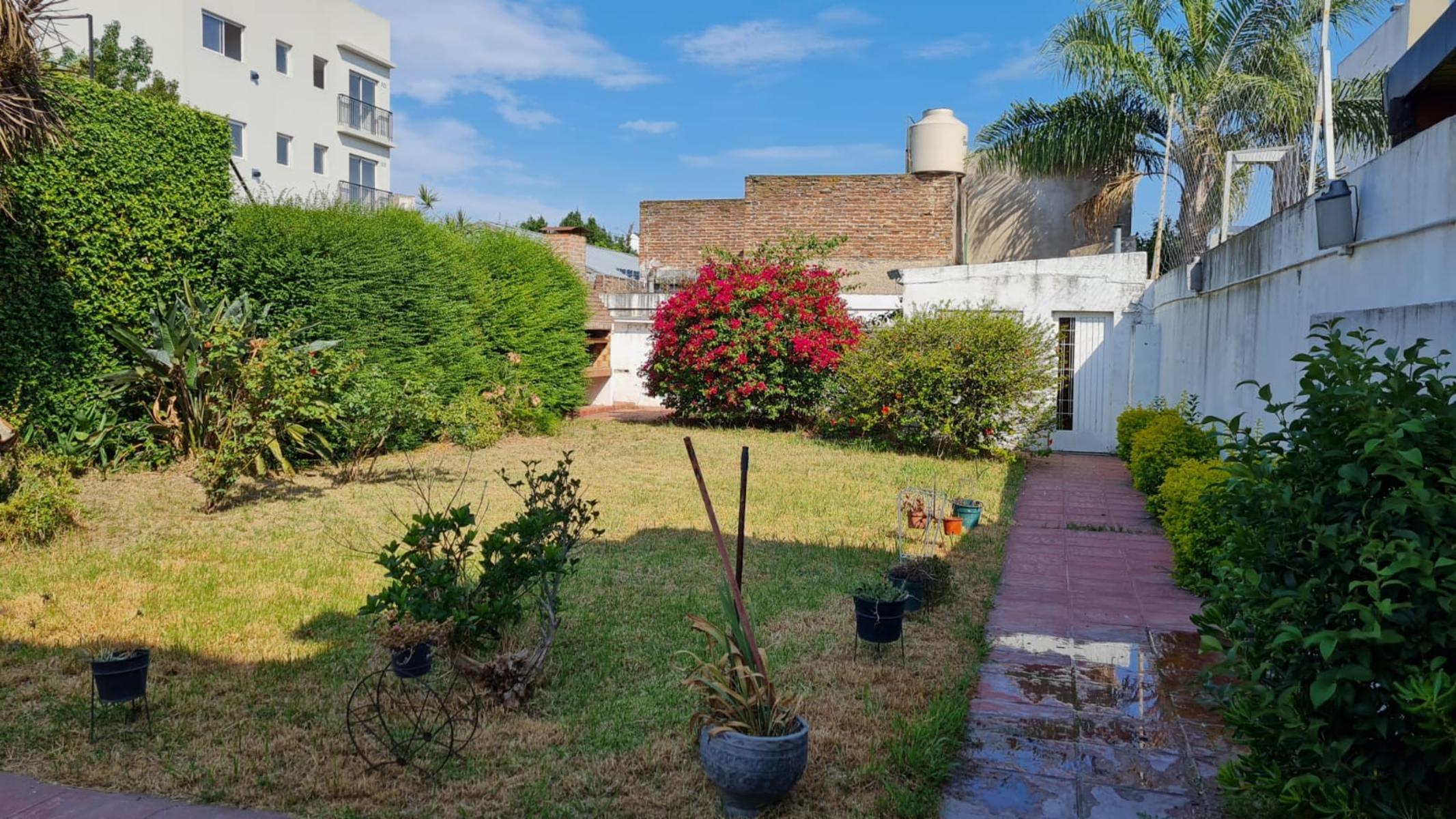 chalet de 3 ambientes estilo colonial s/lote de 10 x 30 — foto 8