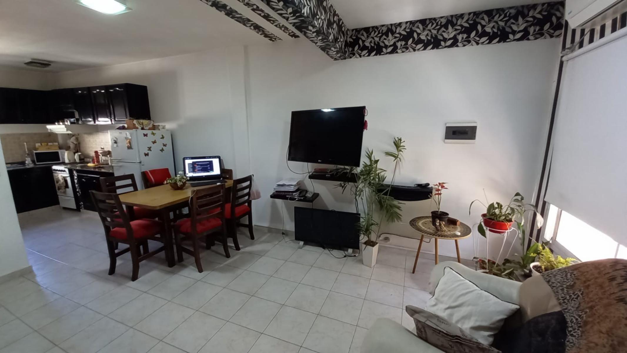 EXCELENTE DEPARTAMENTO DE 3 AMBIENTES EN 1° PISO CON PATIO — foto 6