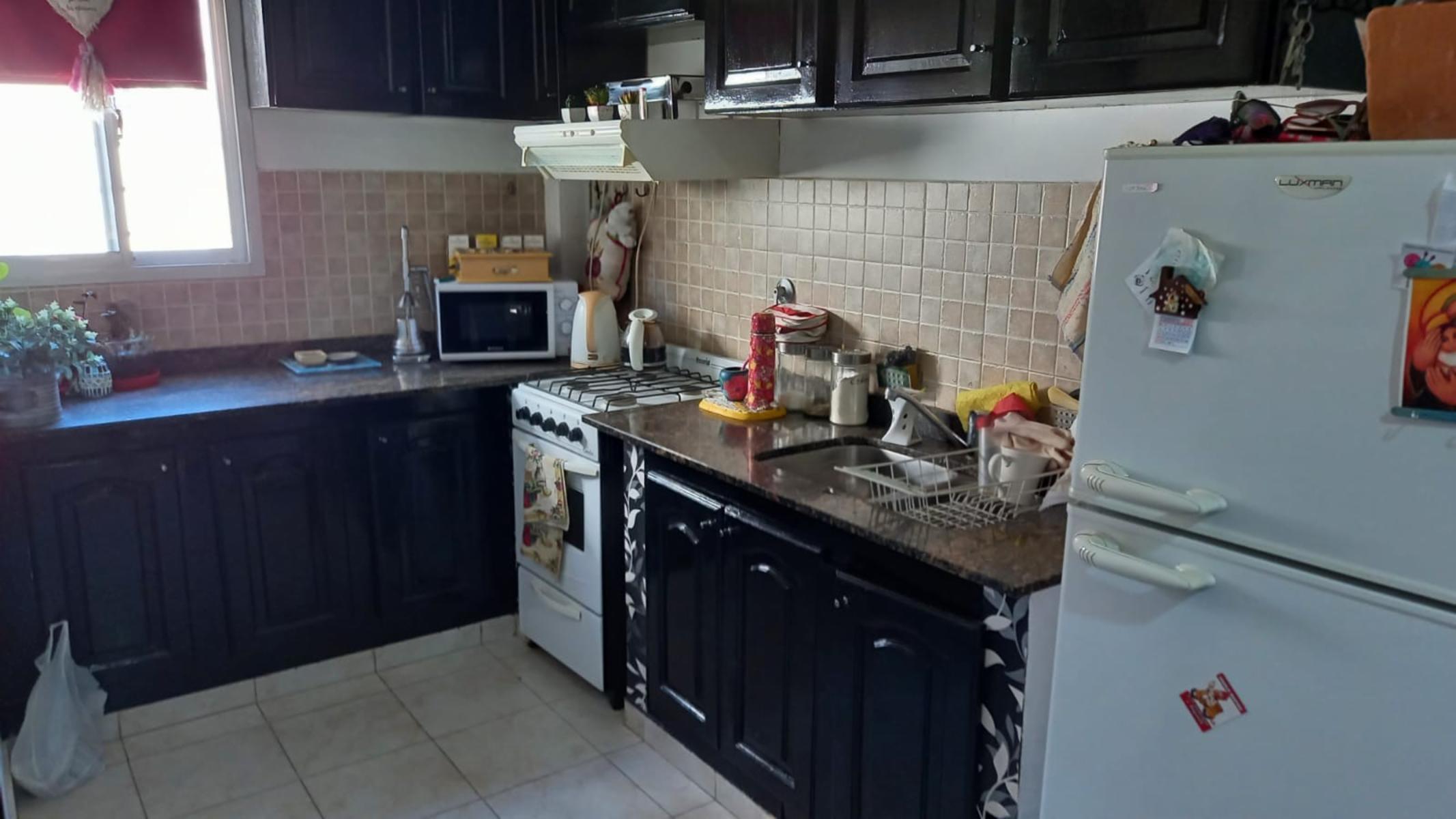 EXCELENTE DEPARTAMENTO DE 3 AMBIENTES EN 1° PISO CON PATIO — foto 9