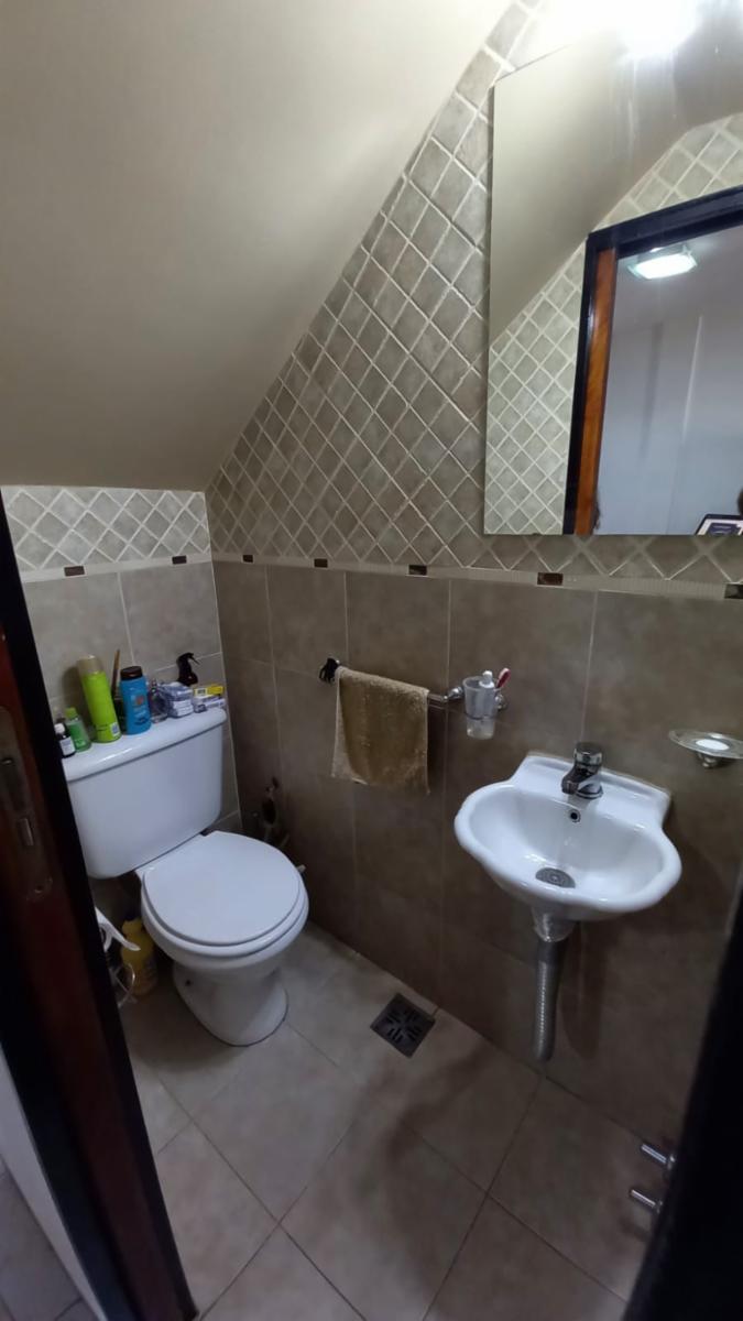 EXCELENTE DEPARTAMENTO DE 3 AMBIENTES EN 1° PISO CON PATIO — foto 11