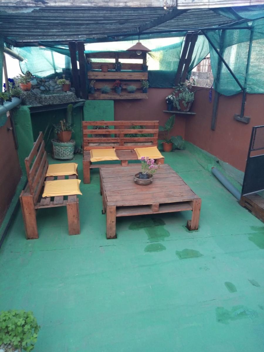 Departamento ph 3 ambientes , con patio con parrilla y terraza. Lomas del mirador — foto 4