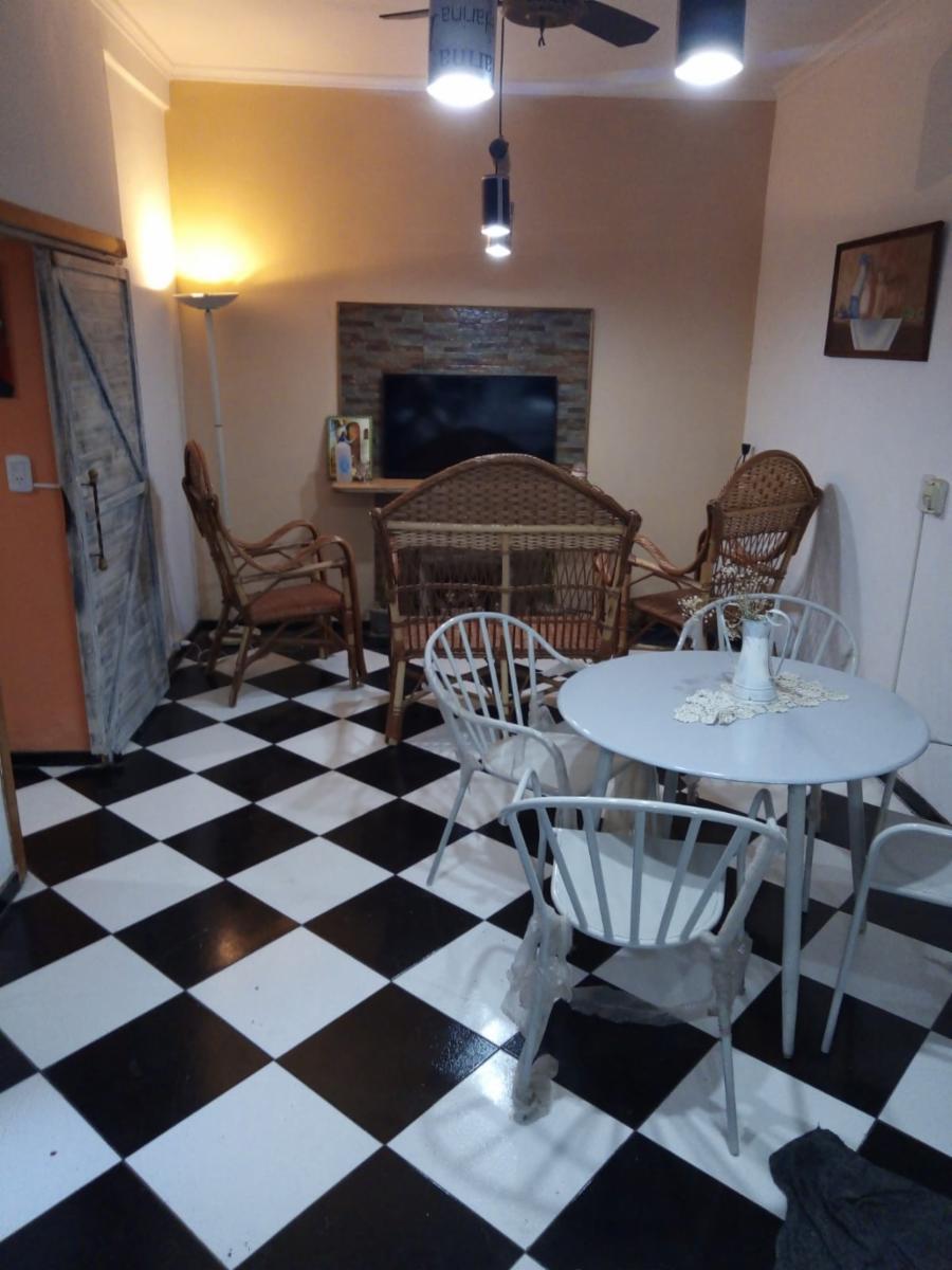 Departamento ph 3 ambientes , con patio con parrilla y terraza. Lomas del mirador — foto 10