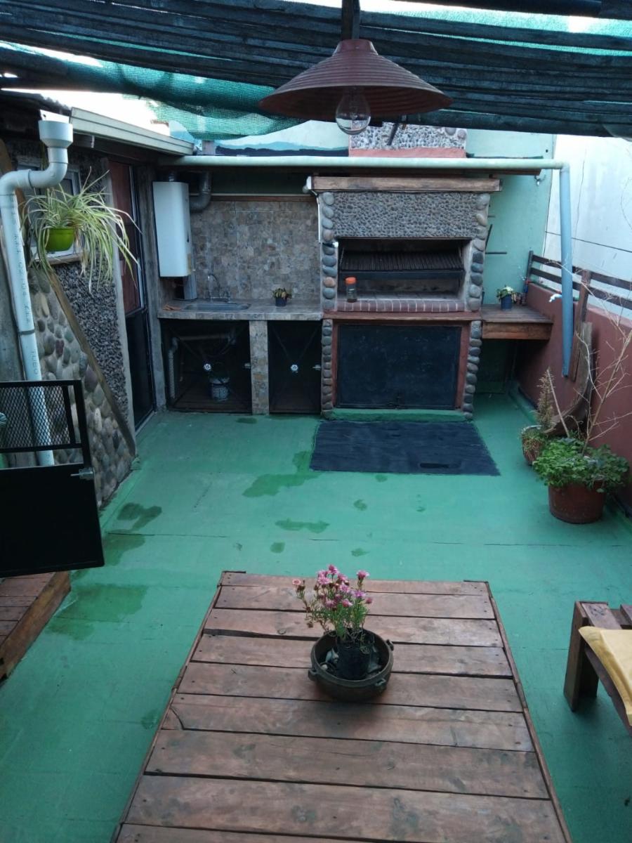 Departamento ph 3 ambientes , con patio con parrilla y terraza. Lomas del mirador — foto 14