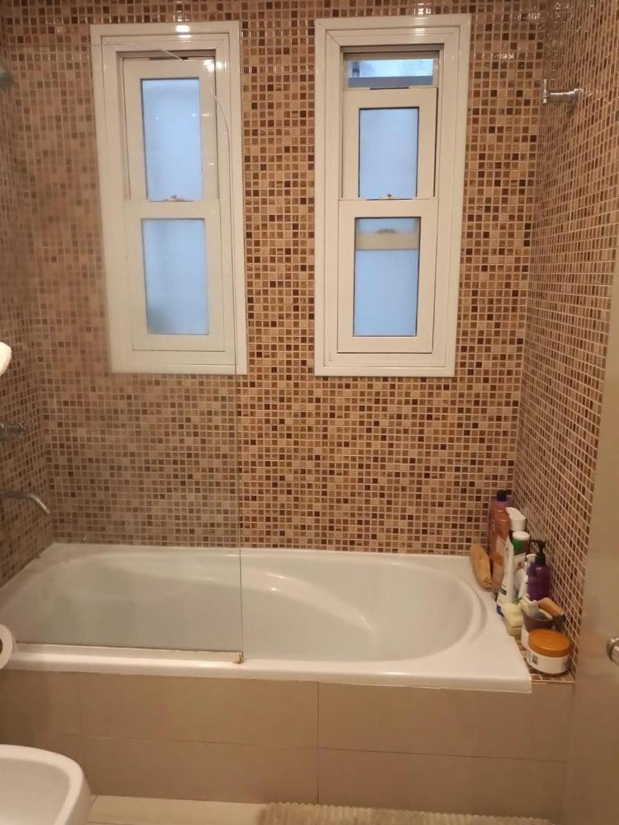 EXCELENTE CHALET 4 AMBIENTES EN DOS PLANTAS CON LOSA RADIANTE, FONDO LIBRE CON AMPLIA PISCINA Y PARRILLA. BARRIO MARINA, VILLA LUZURIAGA — foto 8