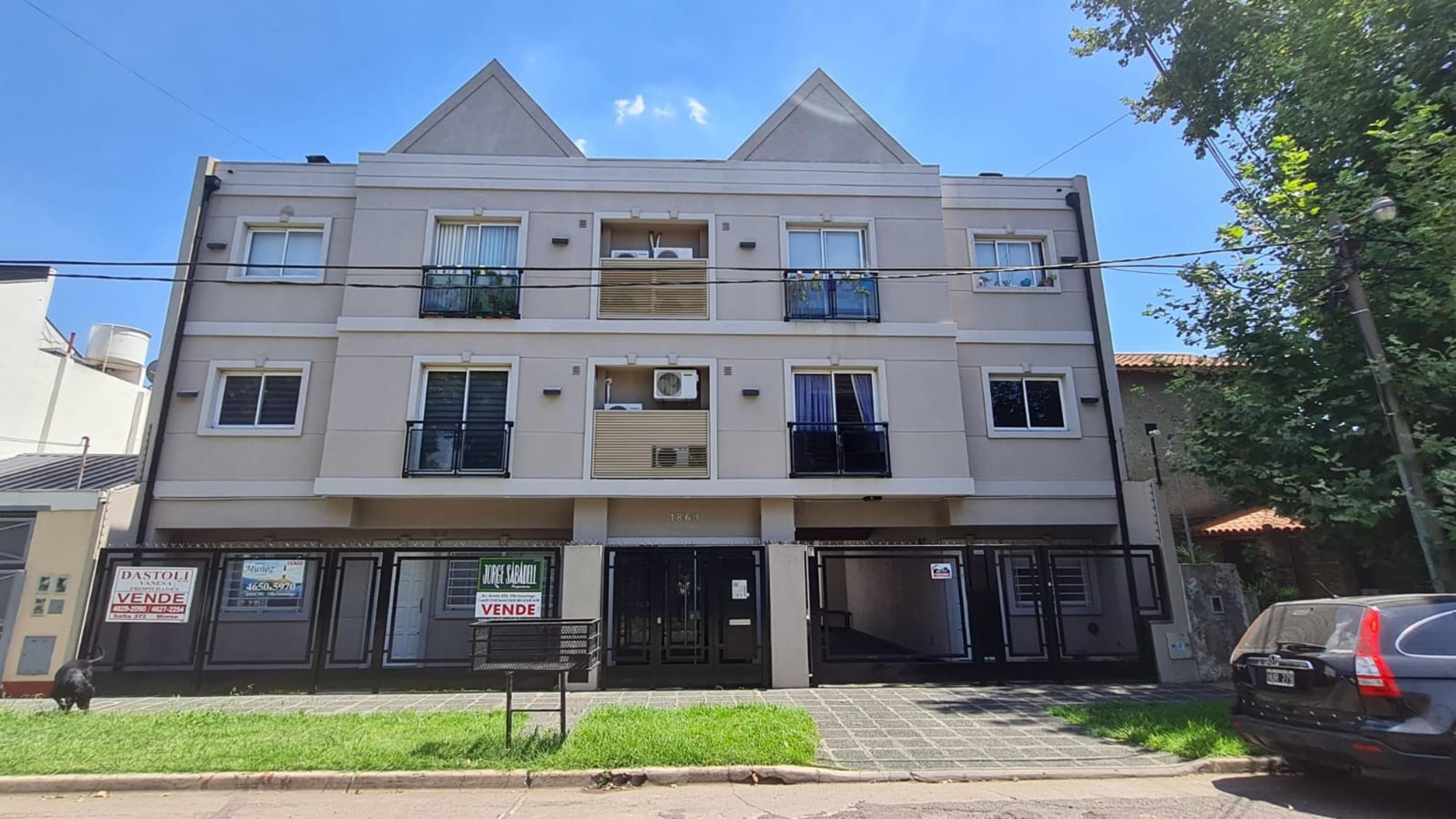 Departamento 3 ambientes planta baja con cochera, patio y lavadero. Excelente estado y ubicación. NUEVO VALOR — foto 14