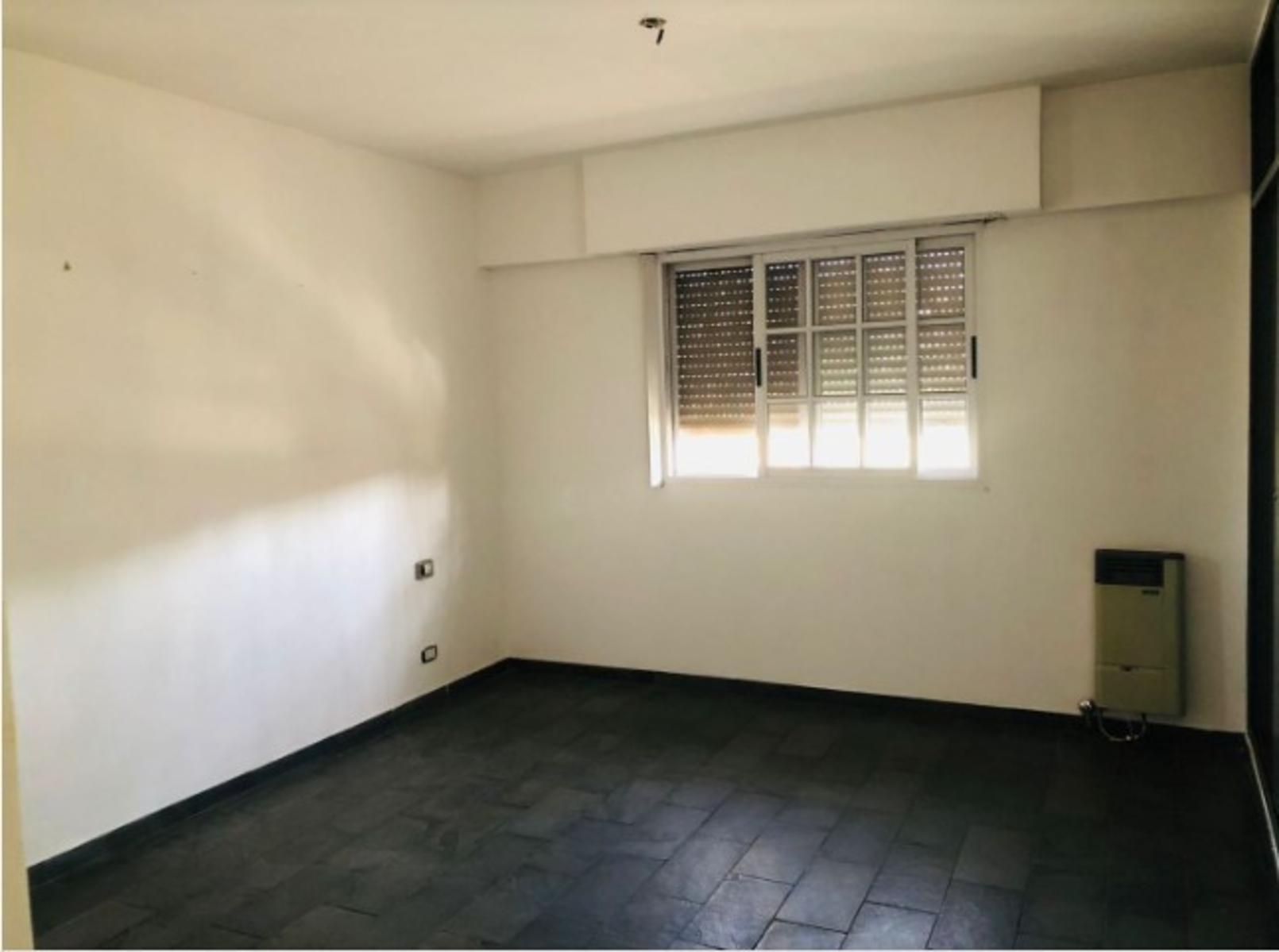 Casa para dos familias pb 4 ambientes y PA 3 ambientes — foto 11