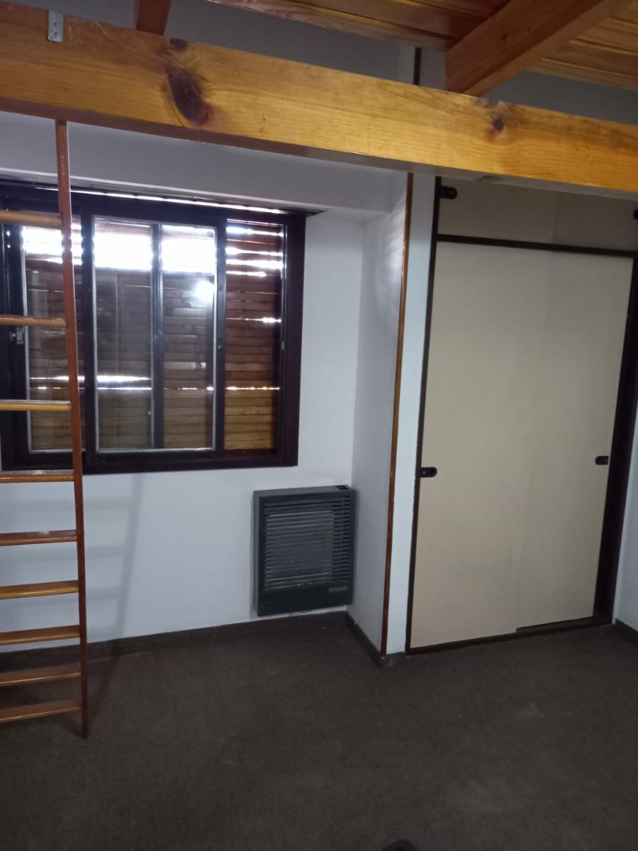 OPORTUNIDAD - Duplex 3 ambientes al frente con cochera propia y patio — foto 7