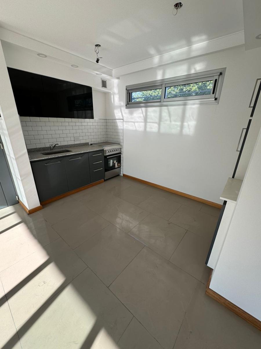 Excelente departamento 2 ambientes a estrenar en primer piso con balcónal frente. Haedo. Apto Credito — foto 2