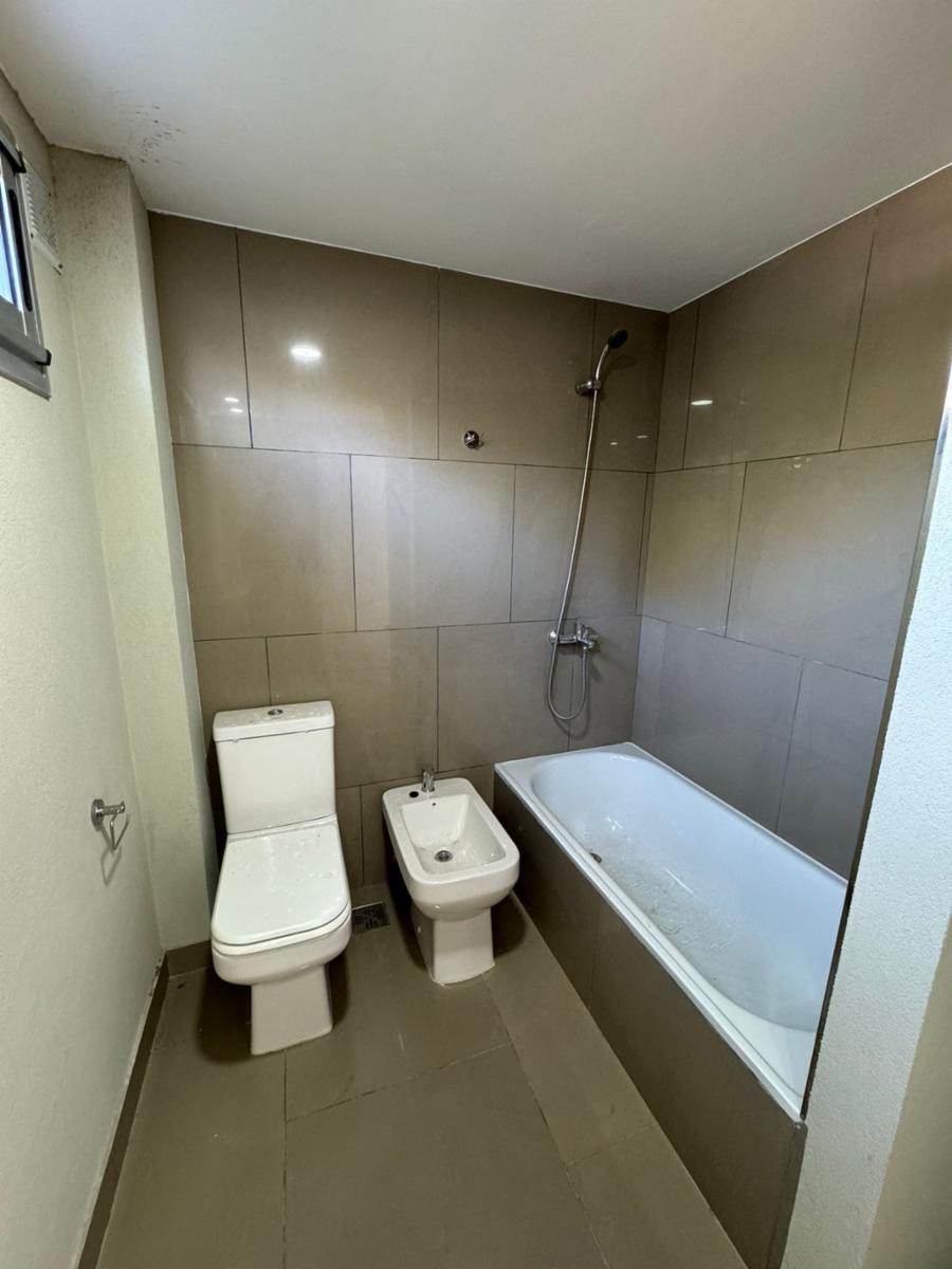Excelente departamento 2 ambientes a estrenar en primer piso con balcónal frente. Haedo. Apto Credito — foto 11