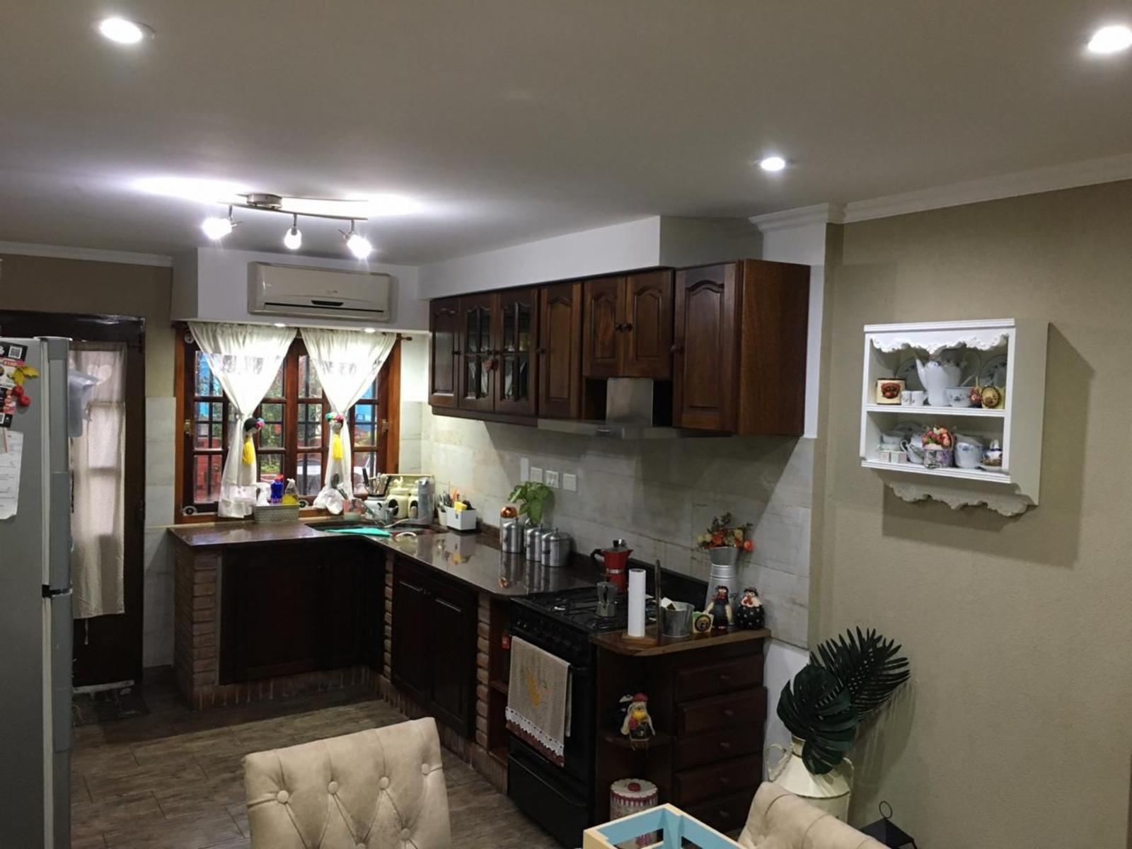 Excelente departamento 1º piso al frente 3 ambientes con patio conparrilla, APTO CREDITO. — foto 7