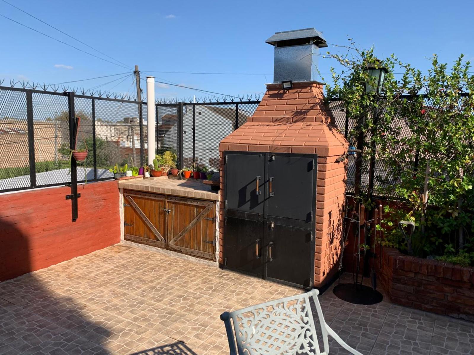 Excelente departamento 1º piso al frente 3 ambientes con patio conparrilla, APTO CREDITO. — foto 15