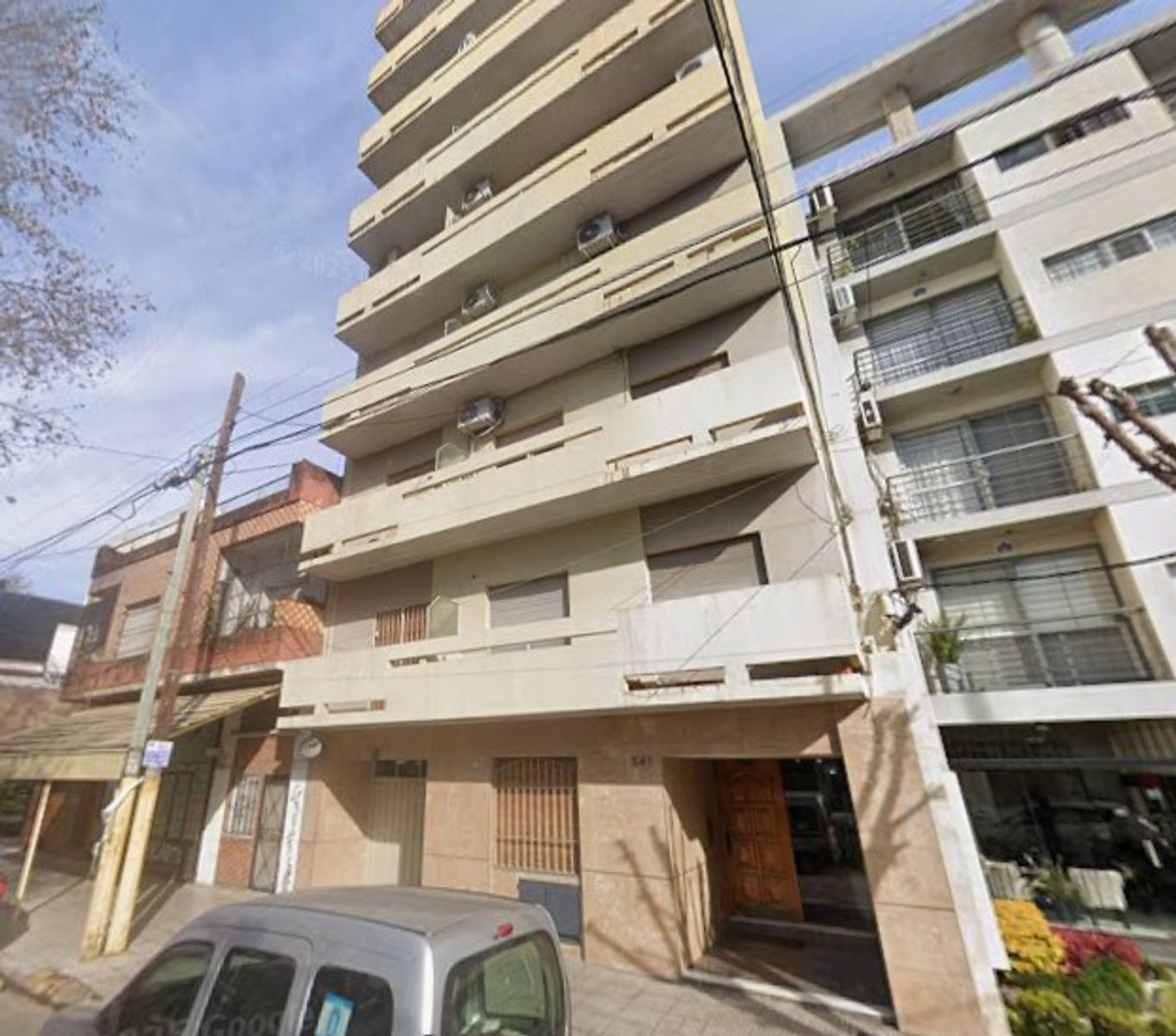 Amplio departamento 3 ambientes con lavadero cubierto y cochera. Centro de Ramos Mejia, inmejorable ubicacion — foto 10