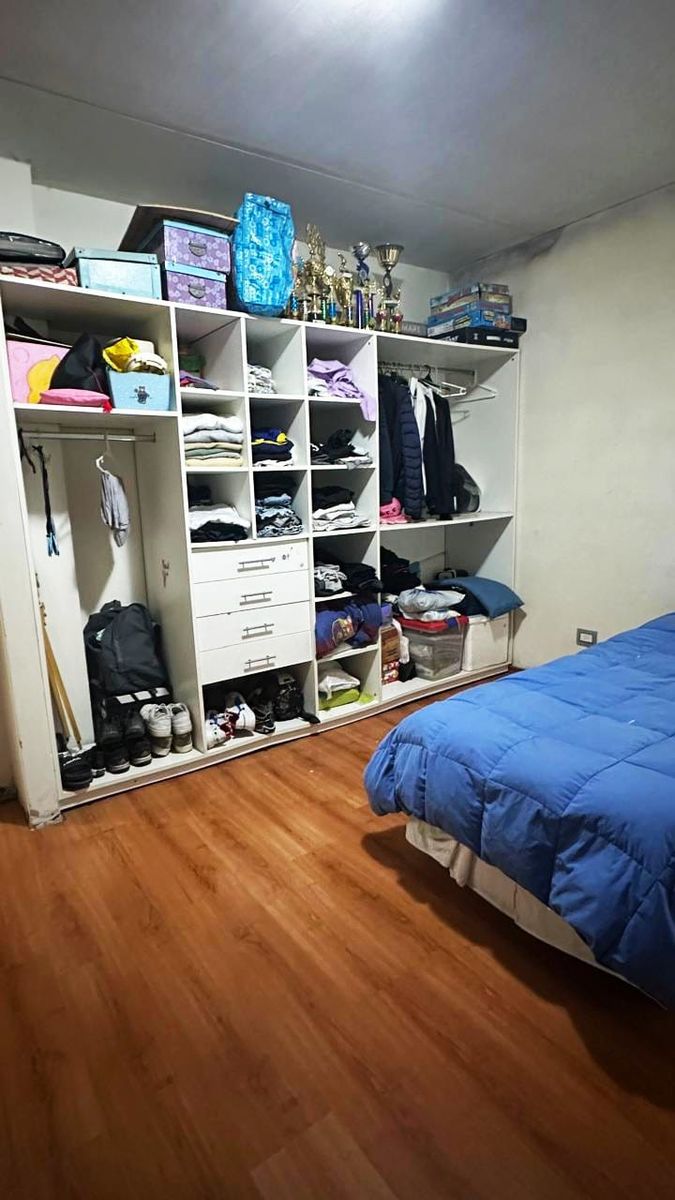 casa ph 4 ambientes con un local con 2 baños se vende todo en block — foto 11