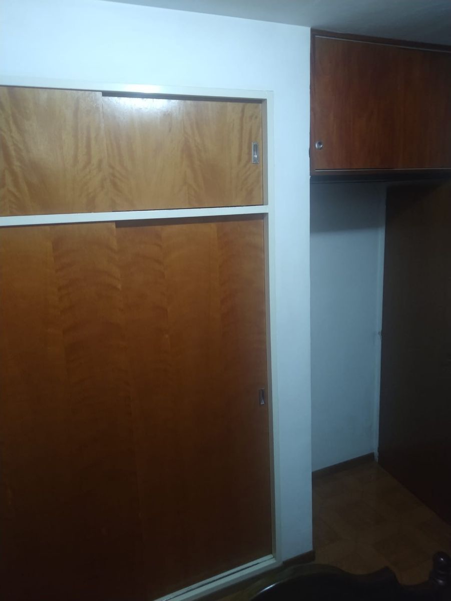 EXCELENTE DEPTO 2 AMBIENTES CON AMPLIA TERRAZA PROPIA / APTO CREDITO — foto 2