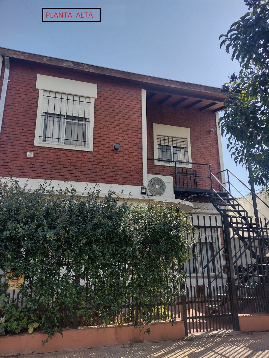 CASA EN DOS PLANTAS IDEAL PARA DOS FAMILIAS — foto 13
