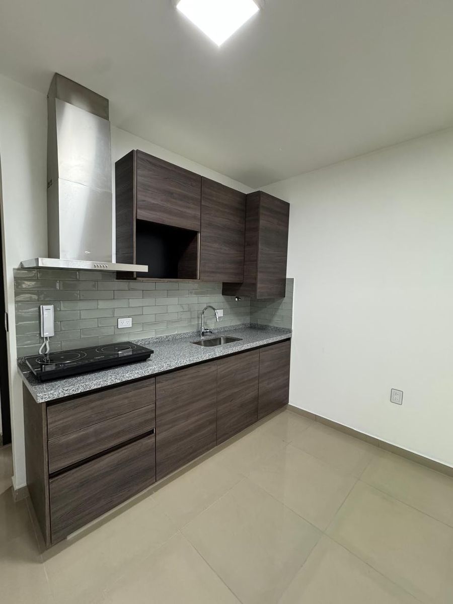 Excelente monoambiente a estrenar sobre Av. Arieta, apto profesional ovivienda. Villa Luzuriaga. NO ABONA SERVICIOS, NI EXPENSAS - 1