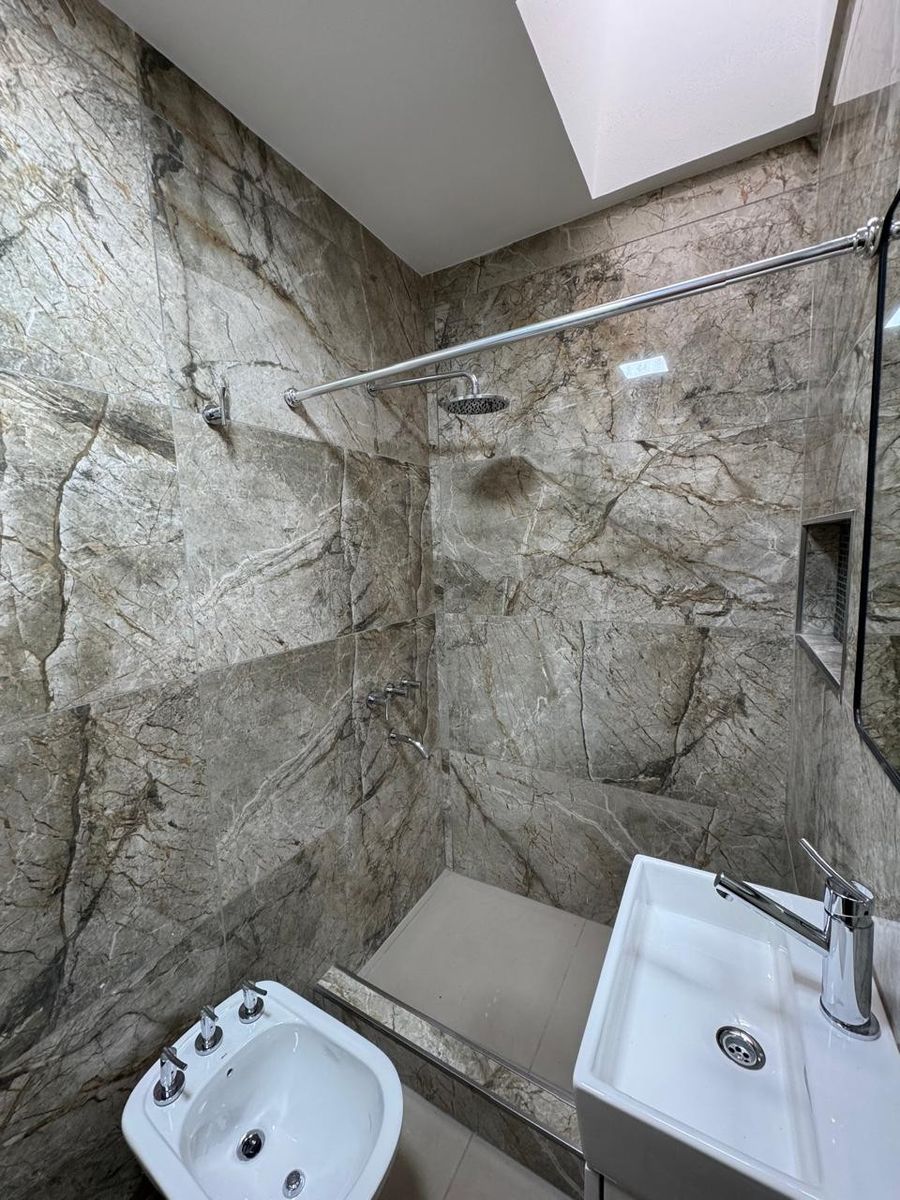 Excelente monoambiente a estrenar sobre Av. Arieta, apto profesional ovivienda. Villa Luzuriaga. NO ABONA SERVICIOS, NI EXPENSAS - 4