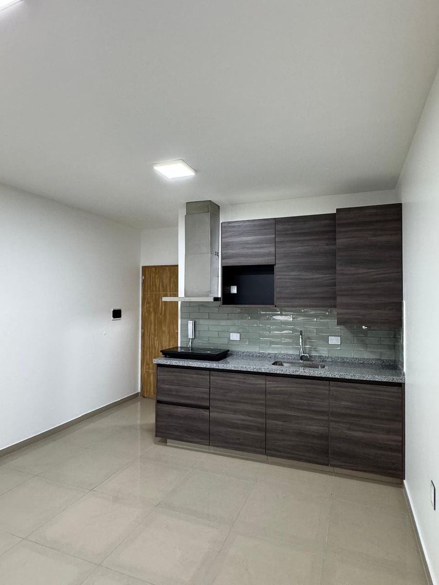 Excelente monoambiente a estrenar sobre Av. Arieta, apto profesional ovivienda. Villa Luzuriaga. NO ABONA SERVICIOS, NI EXPENSAS - 5