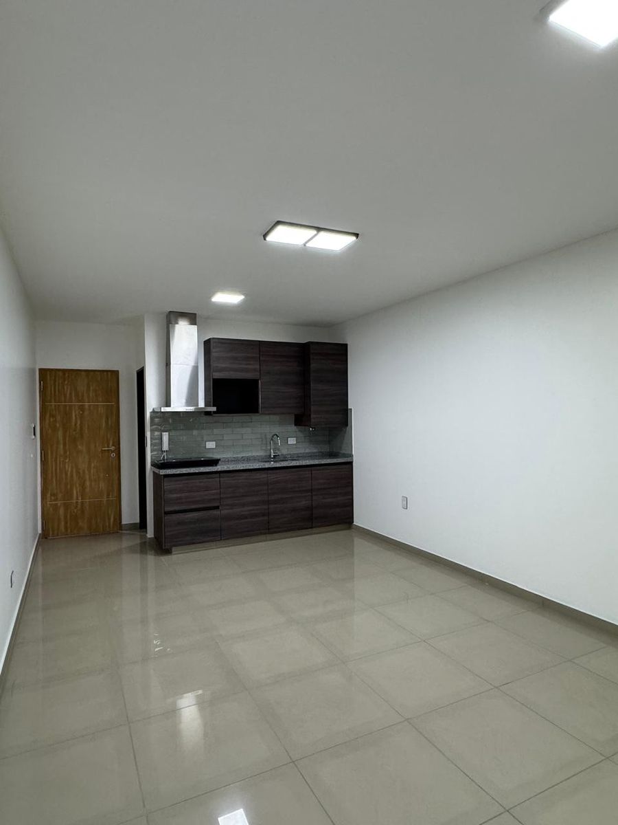 Excelente monoambiente a estrenar sobre Av. Arieta, apto profesional ovivienda. Villa Luzuriaga. NO ABONA SERVICIOS, NI EXPENSAS - 6