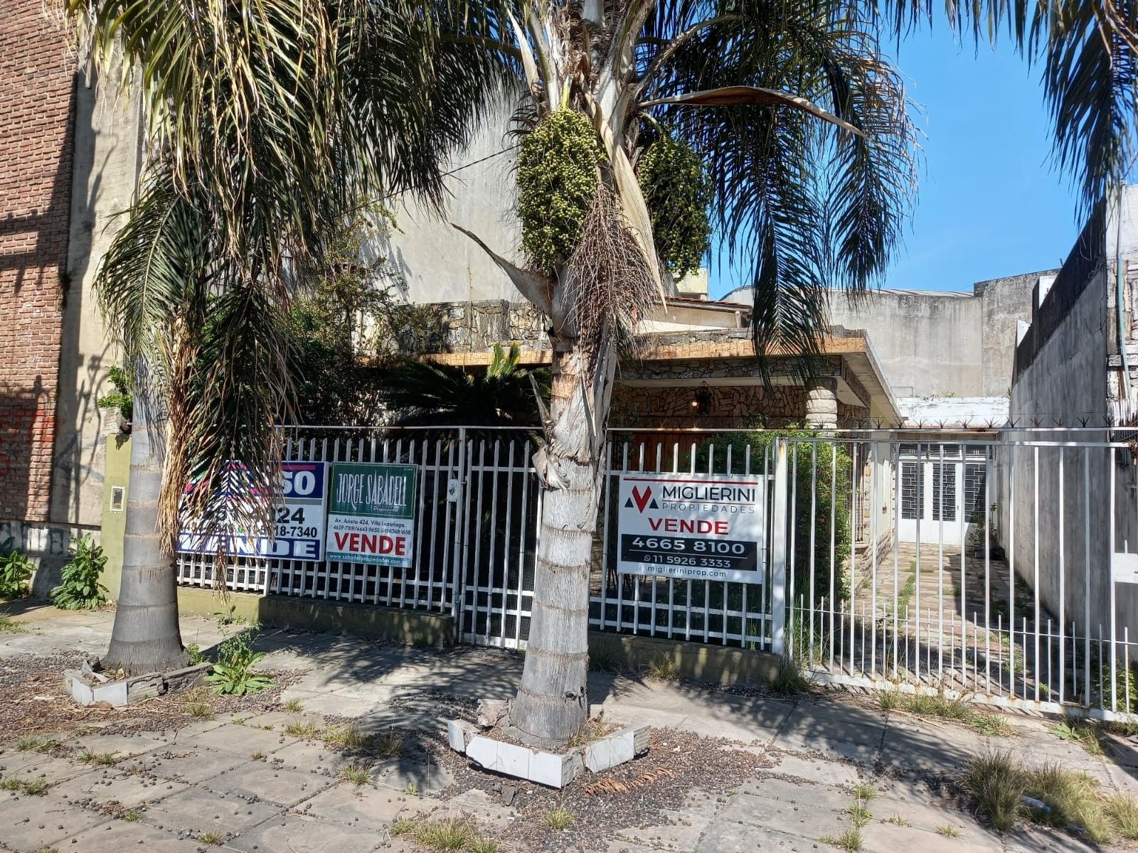 Casa tipo americana 3 ambientes s/lote de 10 x 29 con garage, fondo y terraza. OPORTUNIDAD — foto 3
