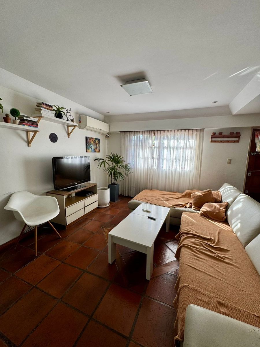 Excelente departamento 4 ambientes al frente en planta baja con entrada independiente. Villa Luzuriaga. NUEVO VALOR — foto 12