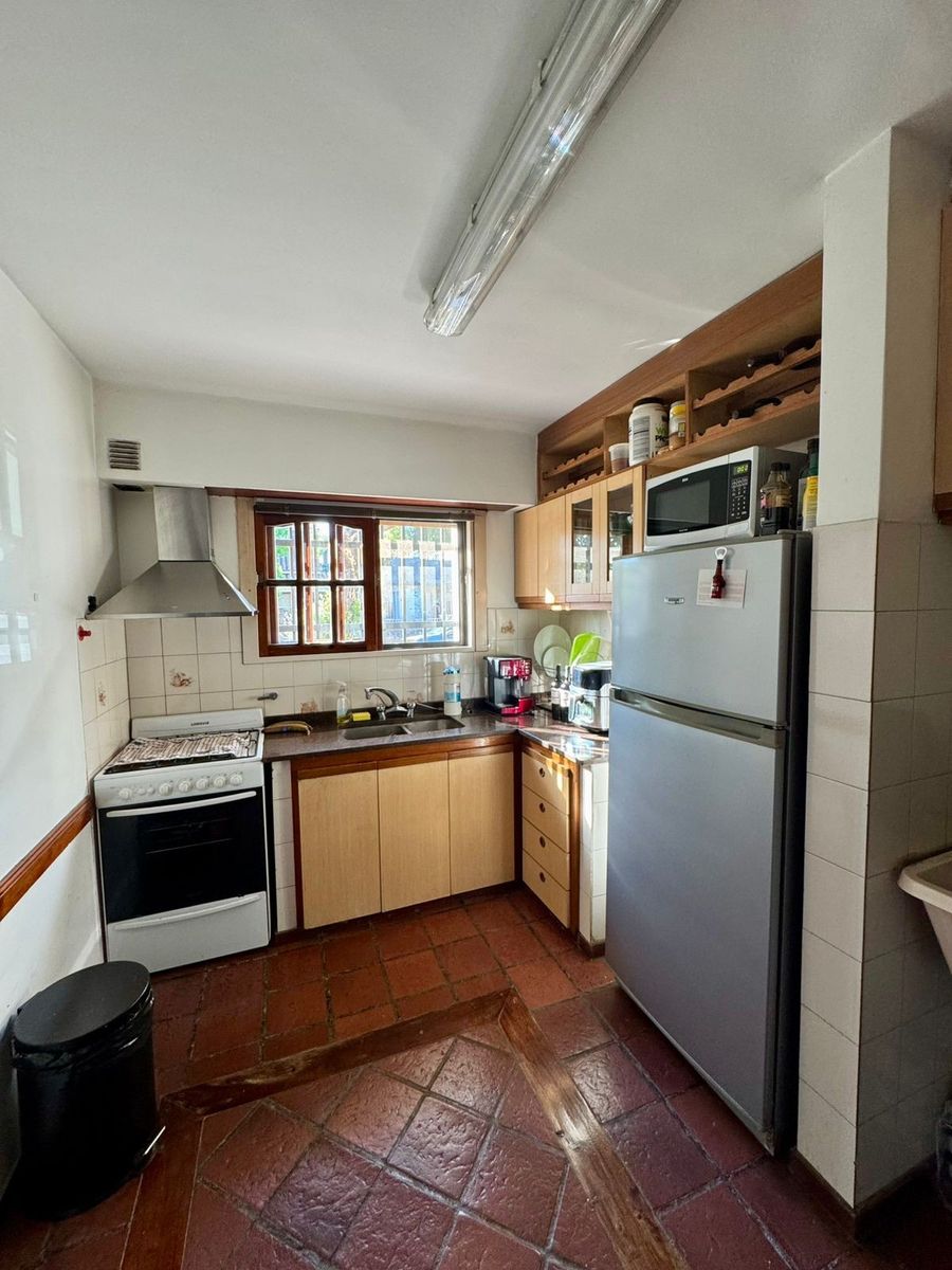 Excelente departamento 4 ambientes al frente en planta baja con entrada independiente. Villa Luzuriaga. NUEVO VALOR — foto 13
