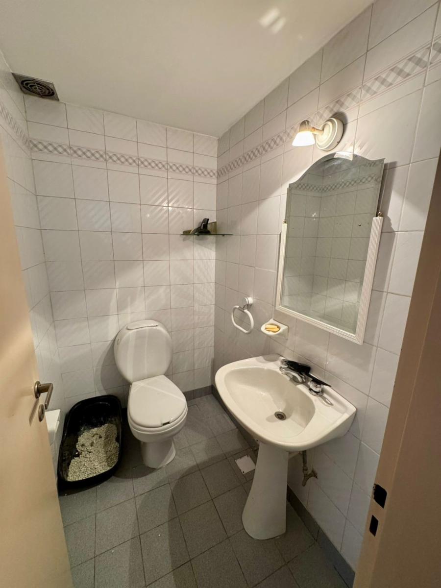 Excelente departamento 4 ambientes al frente en planta baja con entrada independiente. Villa Luzuriaga. NUEVO VALOR — foto 14